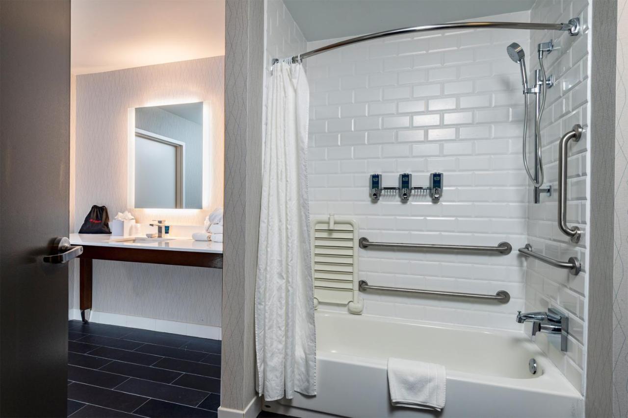 Radisson Hotel Fairview Heights - St Louis Εξωτερικό φωτογραφία